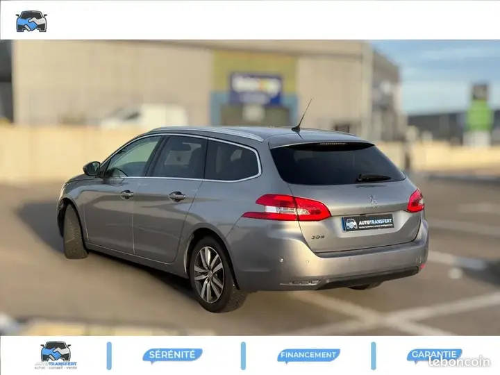 Peugeot 308 2018 photo 3