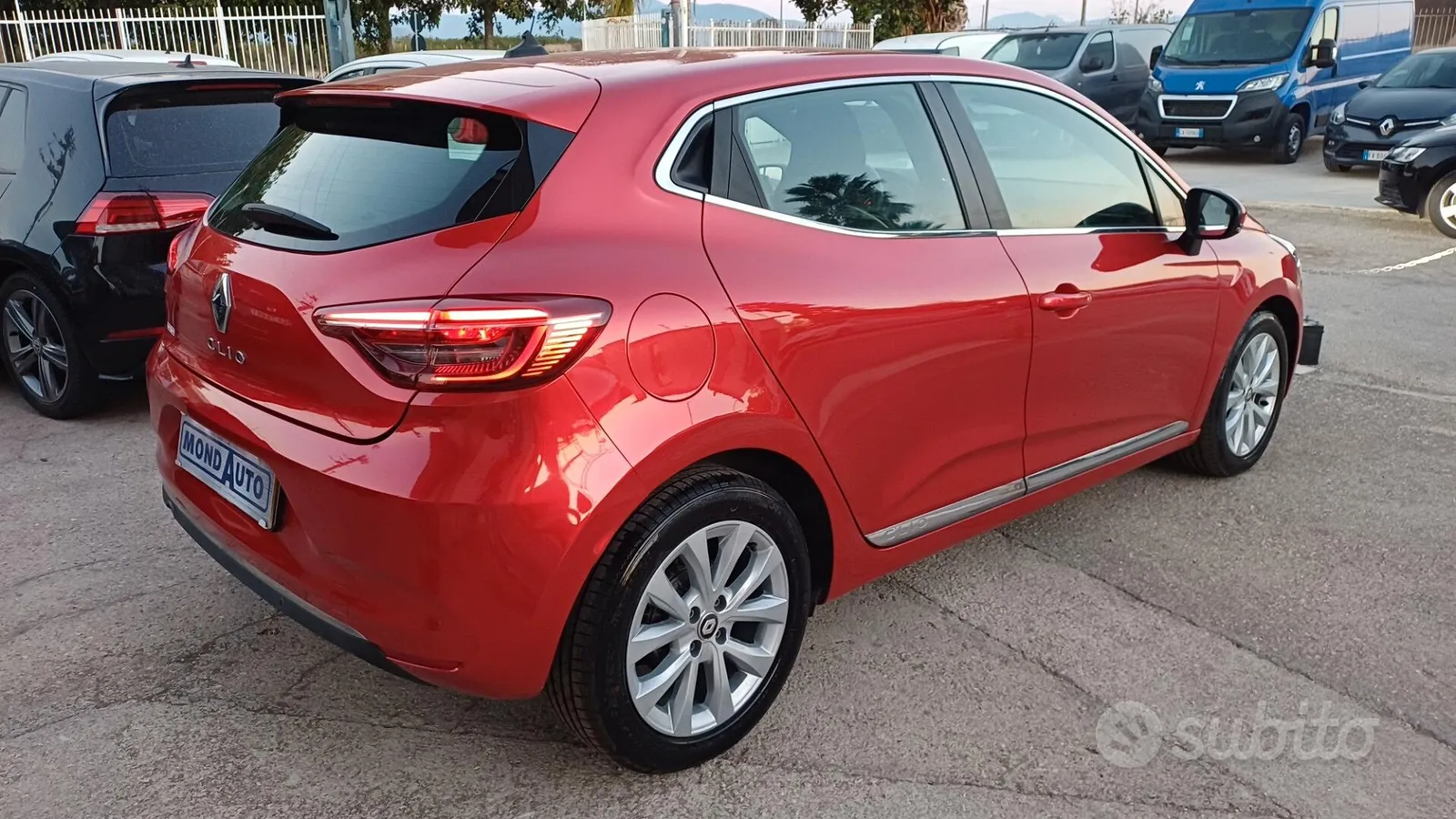Renault Clio 2022 photo 3
