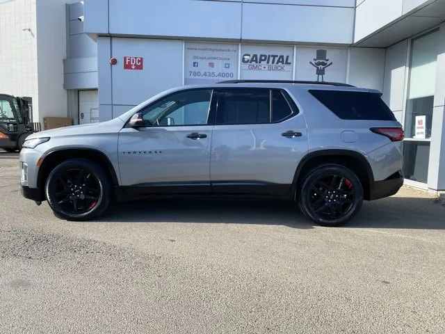Chevrolet Traverse 2023 photo 2