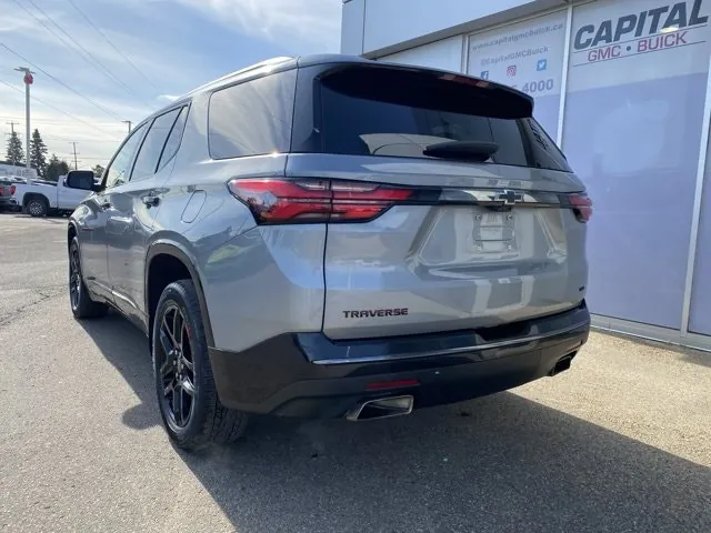 Chevrolet Traverse 2023 photo 3