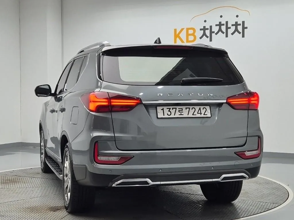 KG Mobility K5 2021 photo 2