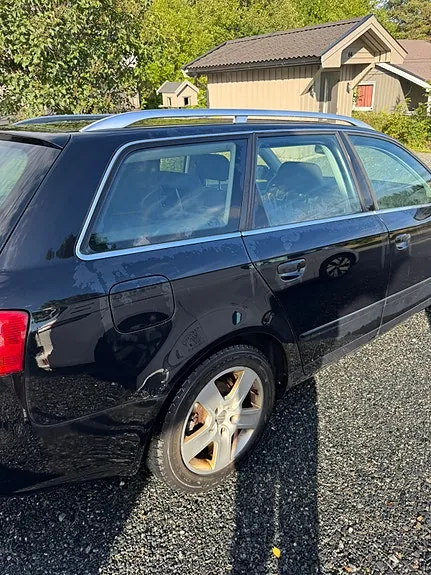 Audi A4 2005 photo 4