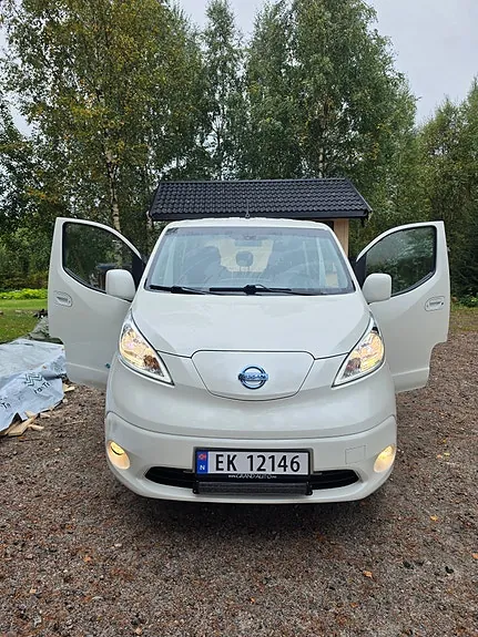 Nissan E-Nv200 2016 photo 2