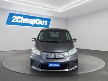 Honda Freed 2013 photo 3
