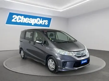 Honda Freed 2013 photo 4
