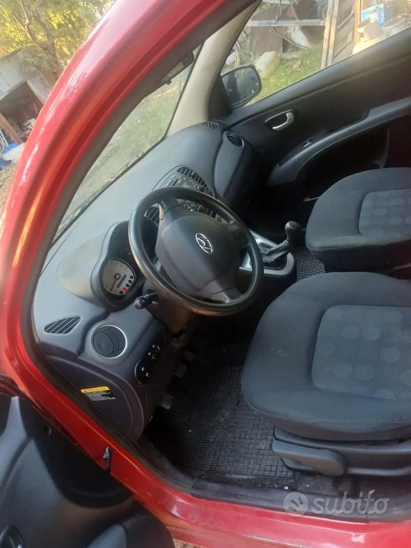 Hyundai I10 2010 photo 4