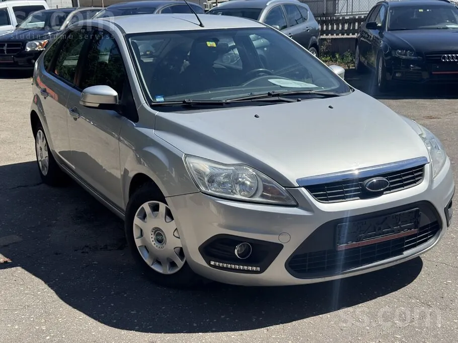 Ford Focus 2009 photo 3