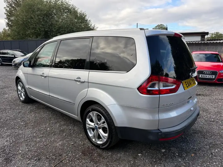 Ford Galaxy 2014 photo 5