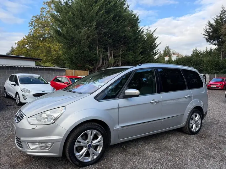 Ford Galaxy 2014 photo 3