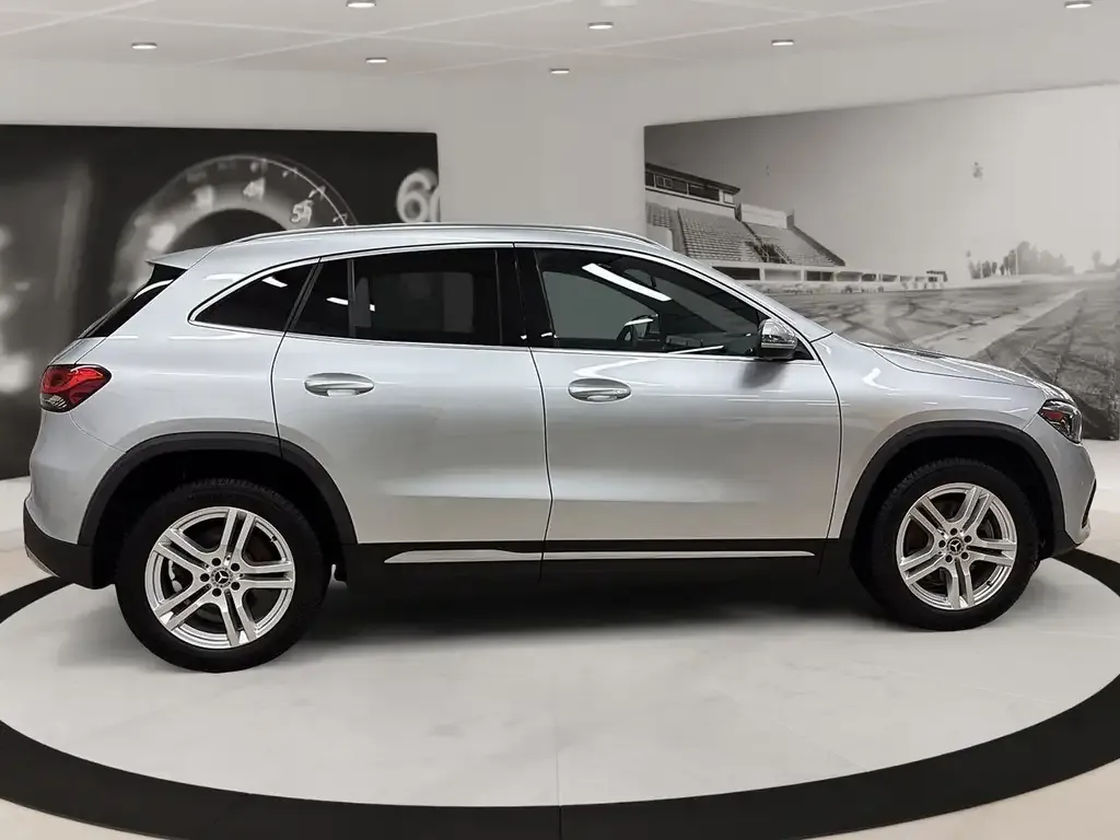 Mercedes-Benz Gla 2021 photo 4