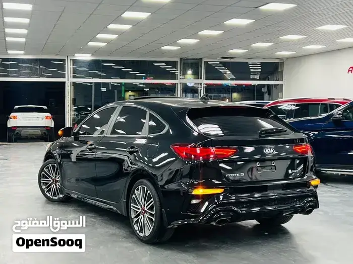 Kia Forte 2020 photo 2