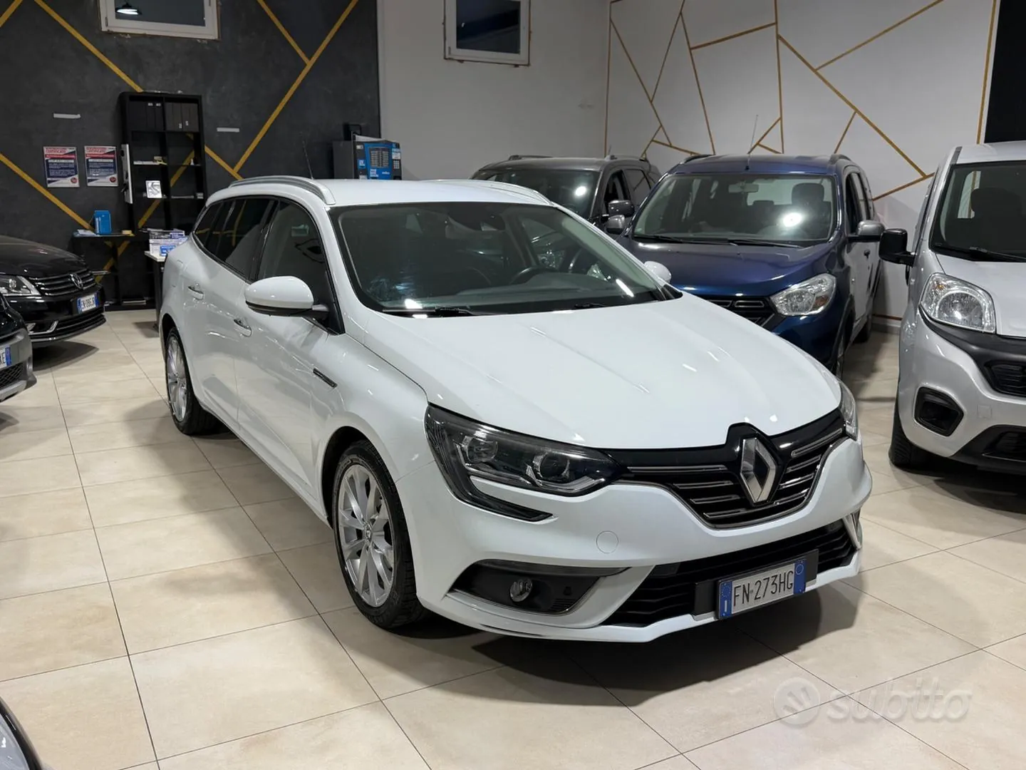 Renault Megane 2018 photo 3
