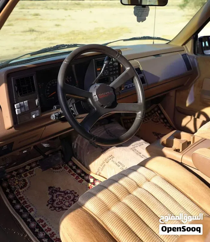 Chevrolet Suburban 1994 photo 4