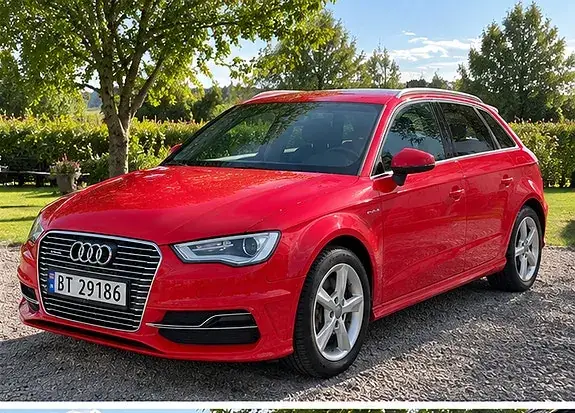 Audi A3 2016 photo 2