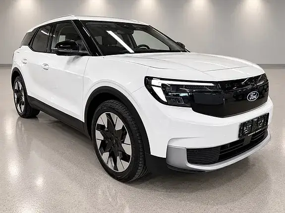 Ford Explorer 2025 photo 2