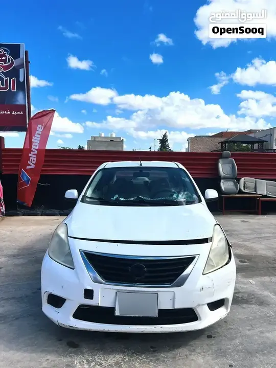 Nissan Sunny 2010 photo 4