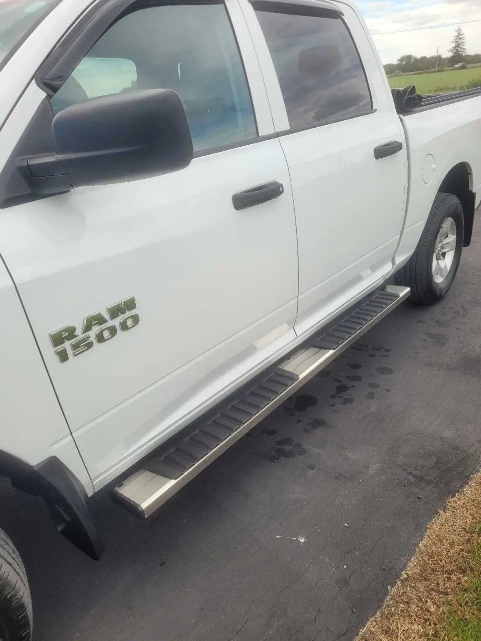 Dodge Ram 1500 2015 photo 2