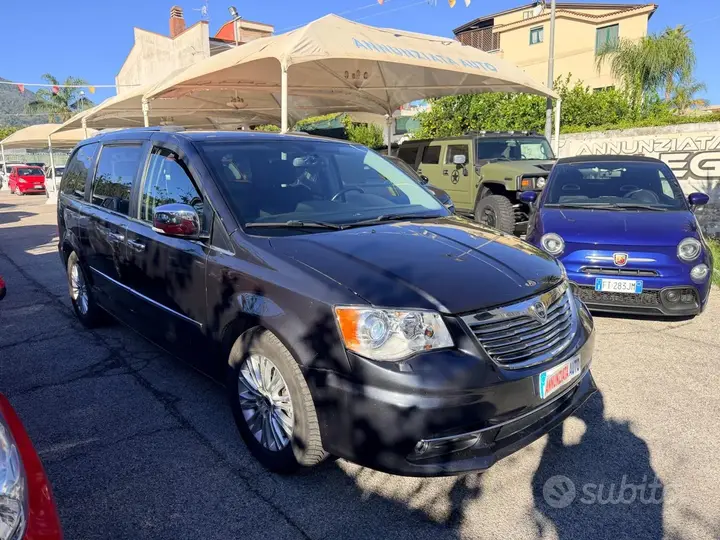 Lancia Voyager