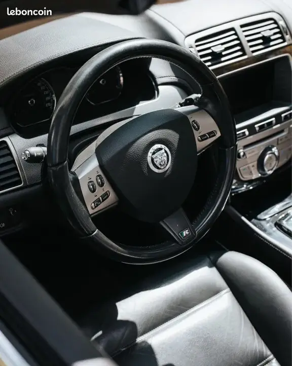 Jaguar Xkr 2010 photo 4