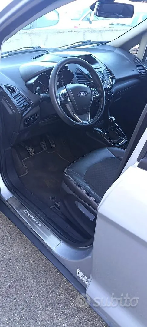 Ford Ecosport 2016 photo 4