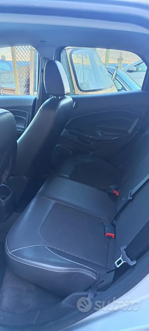 Ford Ecosport 2016 photo 3