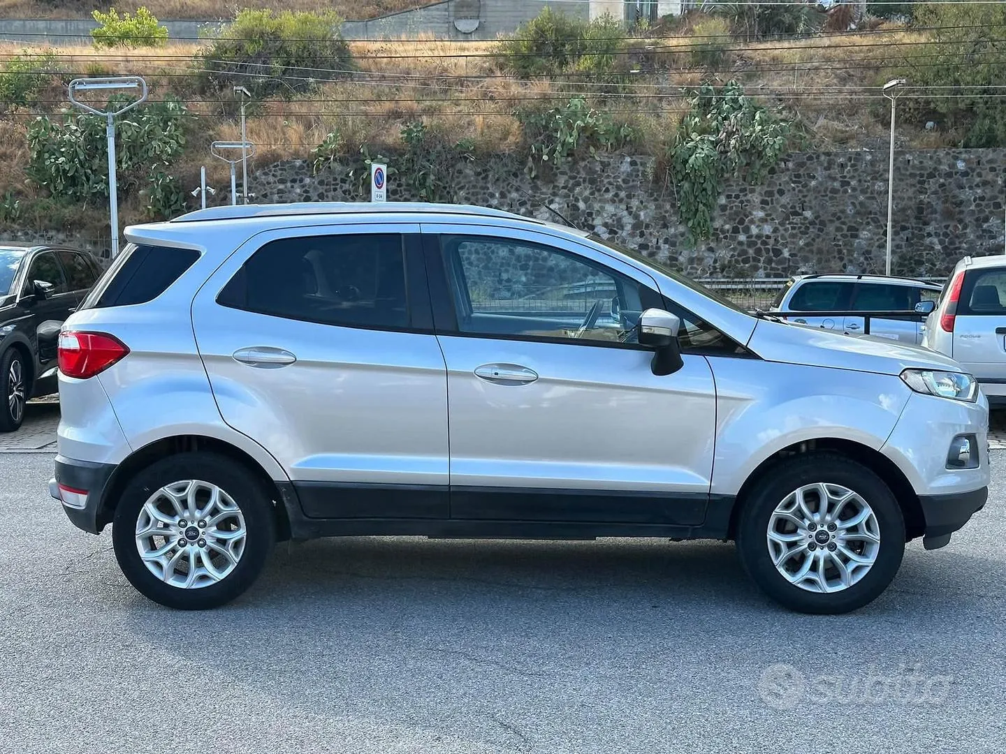 Ford Ecosport 2016 photo 2