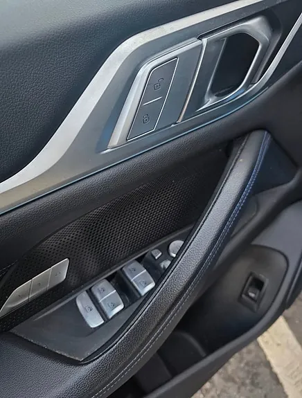 BMW I4 2022 photo 4