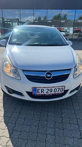 Opel Corsa 2010 photo 3
