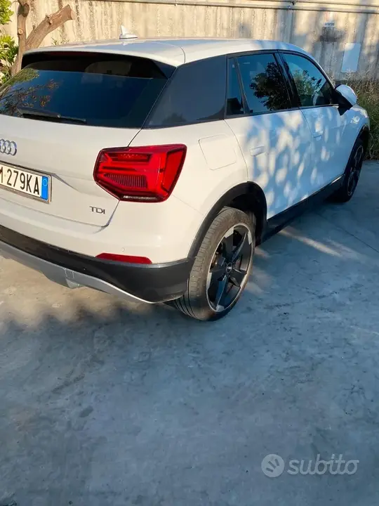 Audi Q2 2017 photo 2