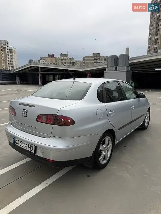 Seat Cordoba 2007 photo 5