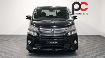 Toyota Vellfire 2013 photo 3