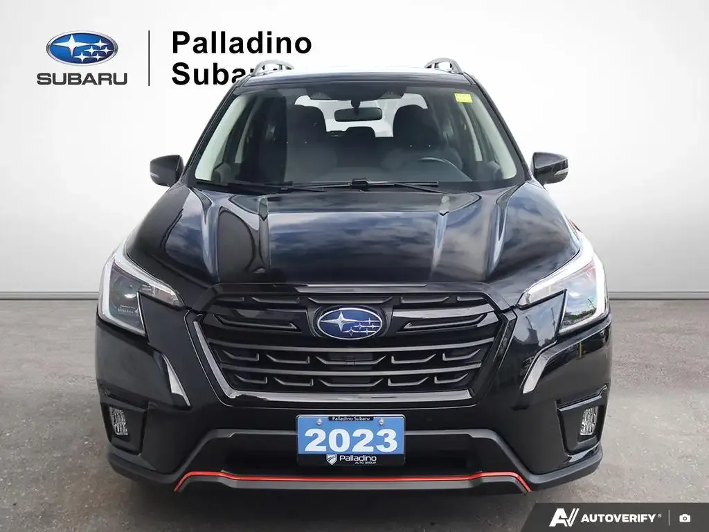 Subaru Forester 2023 photo 2