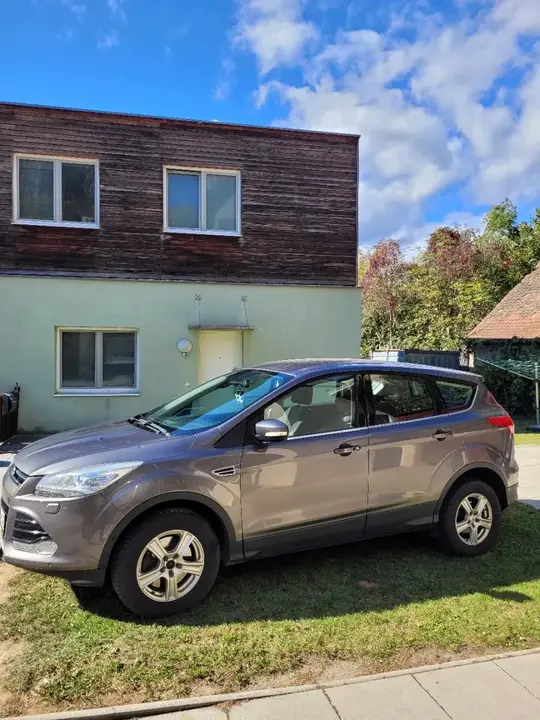 Ford Kuga 2013 photo 3