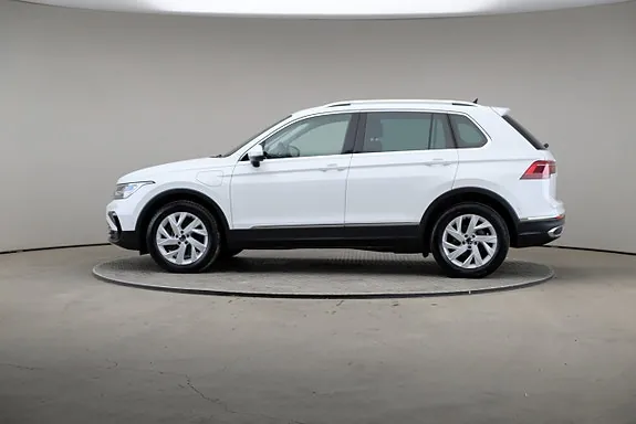 Volkswagen Tiguan 2024 photo 4