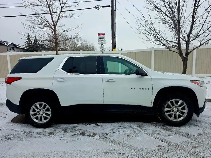 Chevrolet Traverse Ls 2019 photo 4