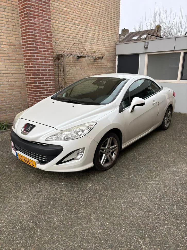 Peugeot 308Cc