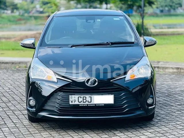 Toyota Vitz 2019 photo 2