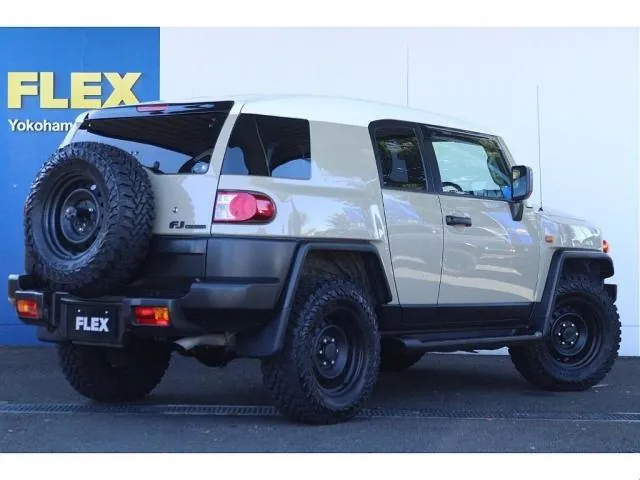 Toyota Fj Cruiser 2013 photo 2