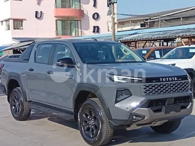 Toyota Hilux 2026 photo 2