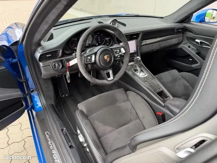 Porsche 911 2017 photo 2