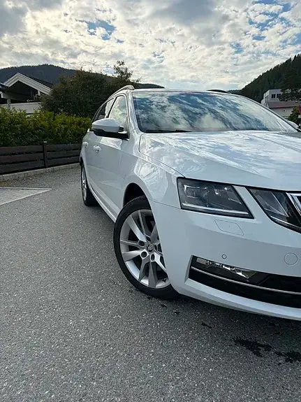Skoda Octavia 2020 photo 5