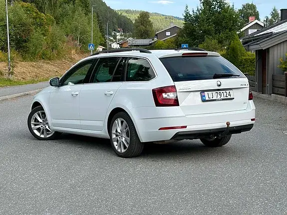 Skoda Octavia 2020 photo 2