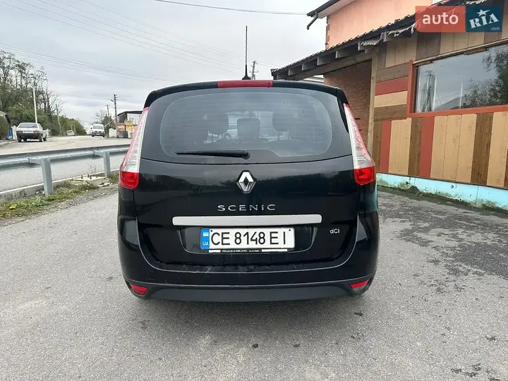 Renault Scenic 2011 photo 4