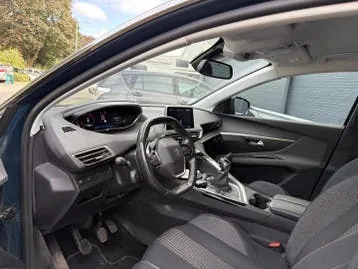 Peugeot 3008 2022 photo 3