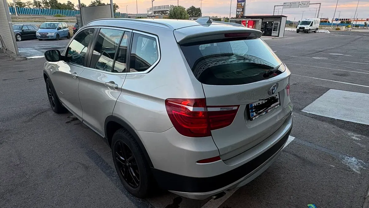 BMW X3 2012 photo 3