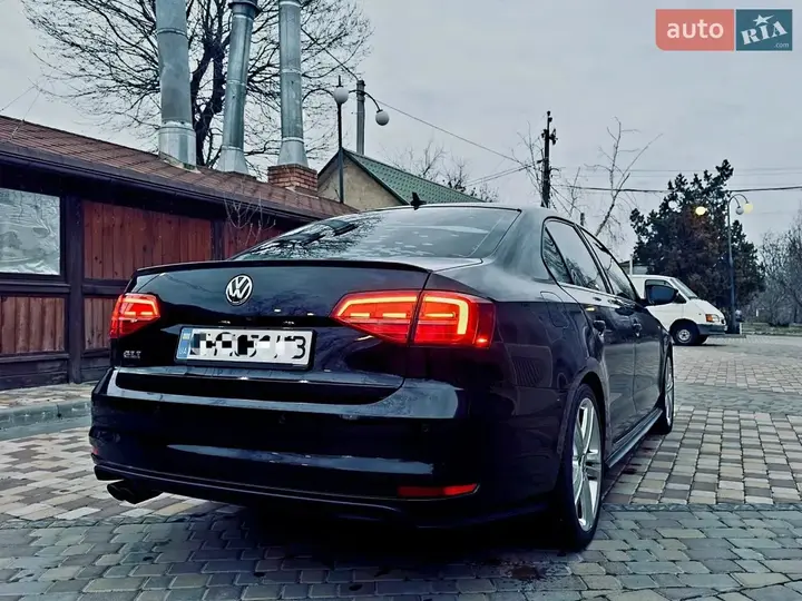 Volkswagen Jetta 2015 photo 3