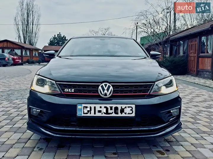 Volkswagen Jetta 2015 photo 2