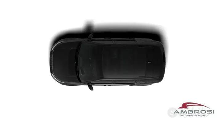Land Rover Discovery Sport 2026 photo 4
