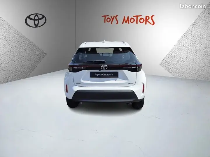 Toyota Yaris Cross 2025 photo 4