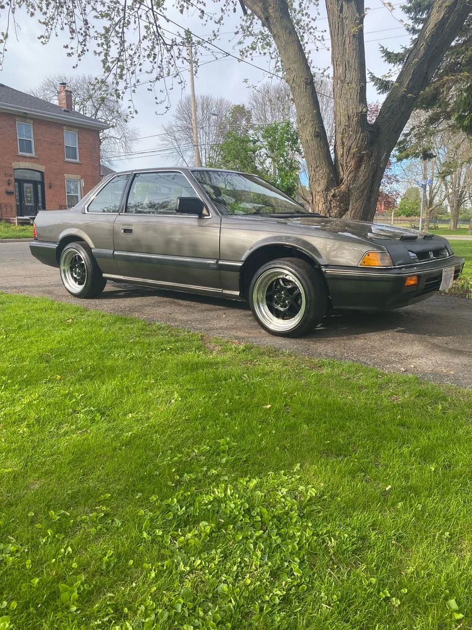Honda Prelude 1986 photo 2